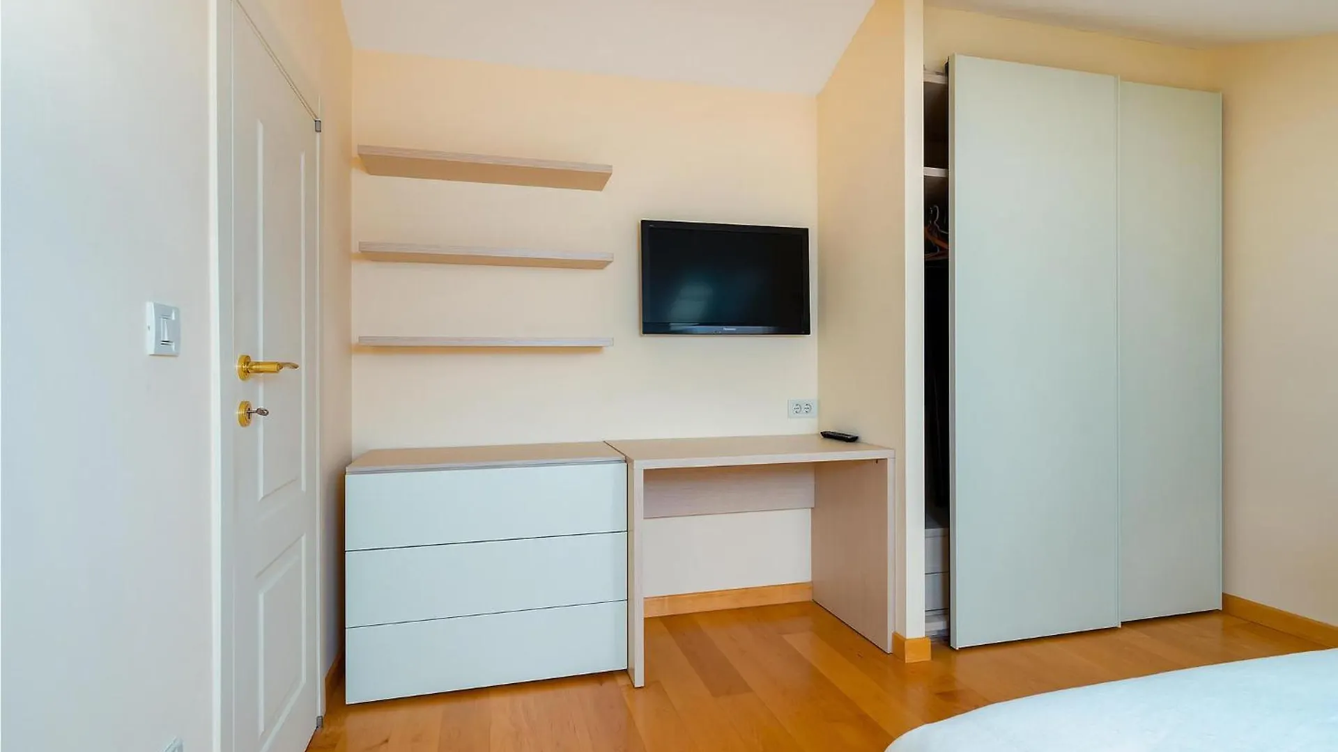 4 Bedroom Lovely Apartment In Mošćenička Draga Croazia